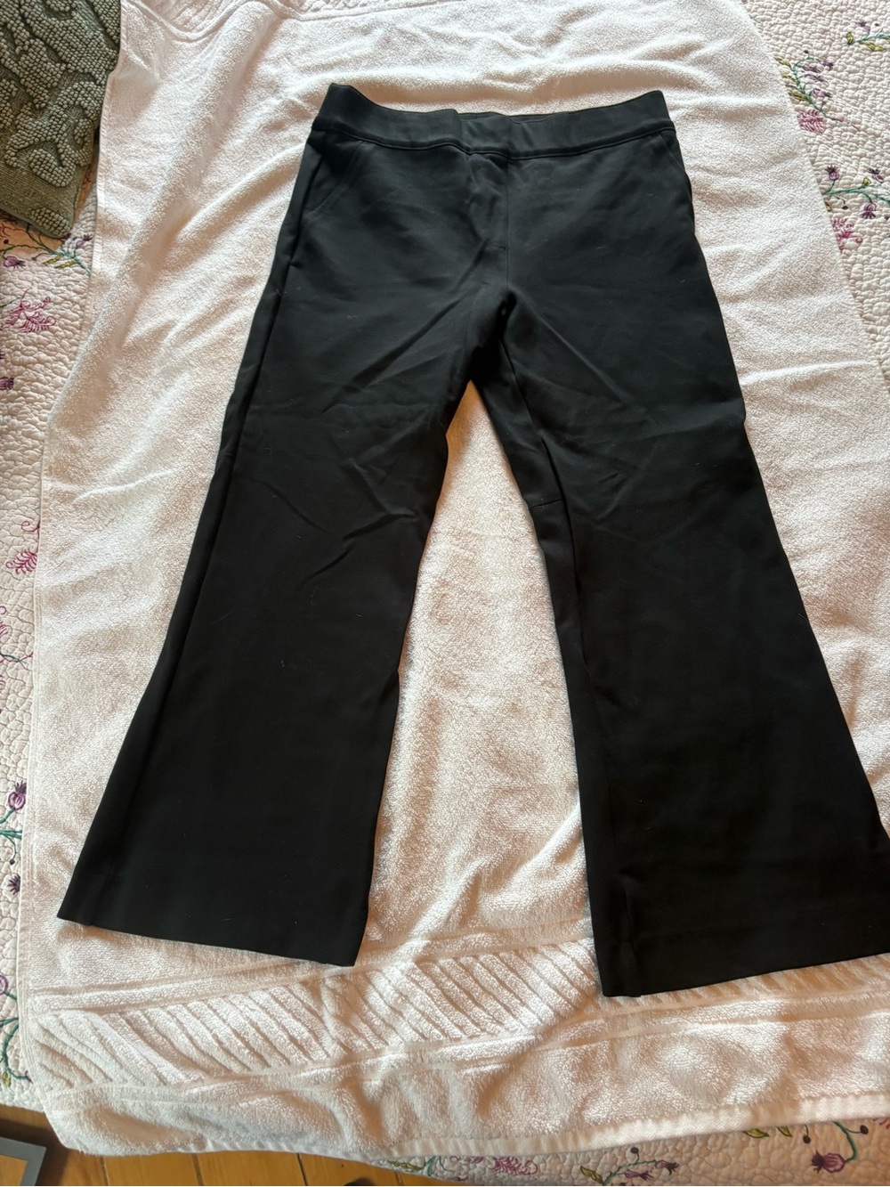 SPANX Black Ponte Flare Crop Pants
